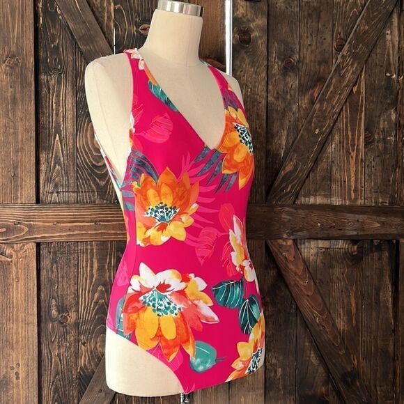 Kona Sol Women's Plus Size Strappy Back One Piece Swimsuit (Pink Floral) - Picture 6 of 15